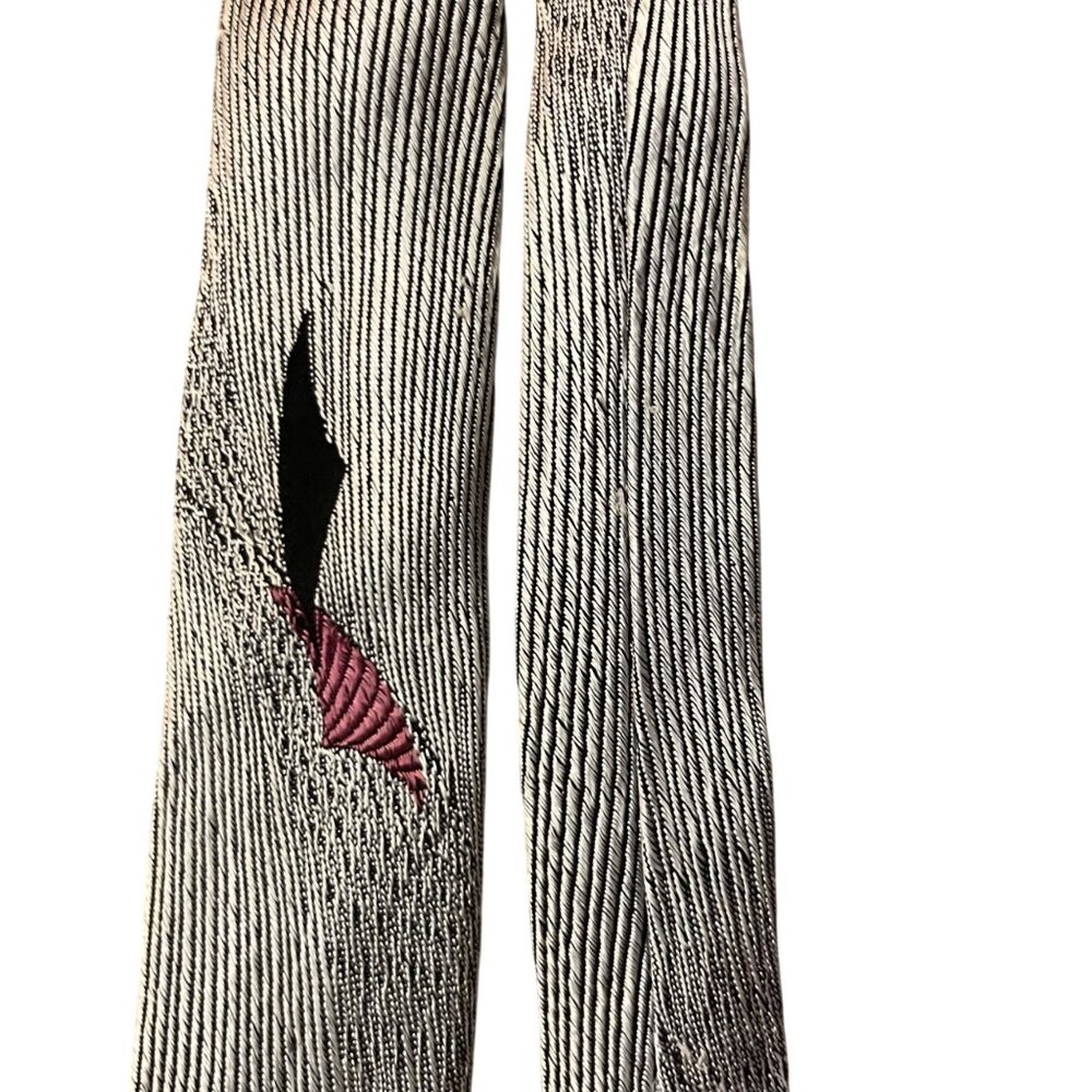 Vintage Gray Black Red Skinny Tie 1.75” w - Picture 4 of 8